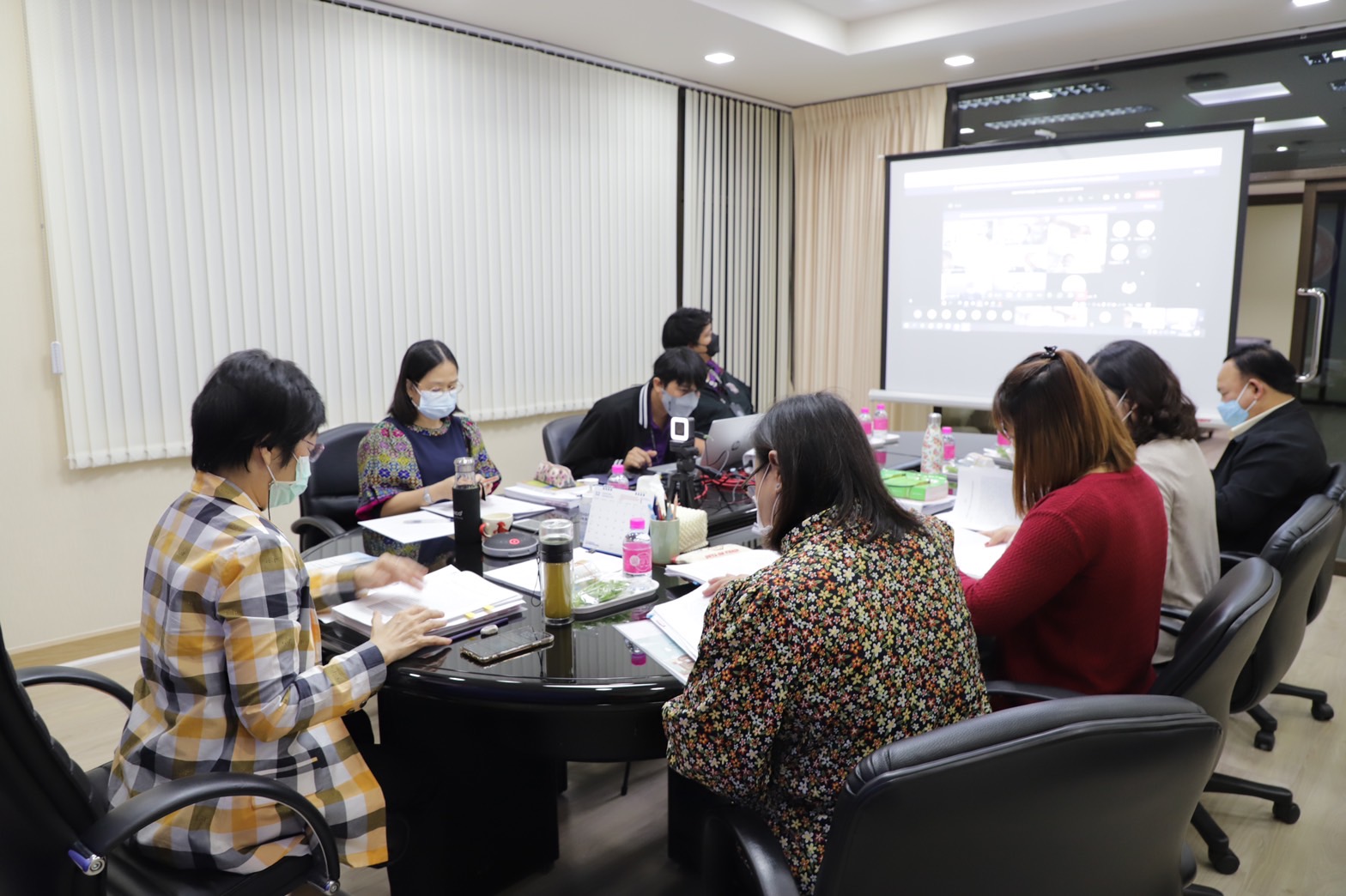 กรมบังคับคดีร่วมประชุมชี้แจงร่างพระราชบัญญัติล้มละลาย (ฉบับที่ ..) พ.ศ. .... (กระบวนพิจารณาเกี่ยวกับการฟื้นฟูกิจการของลูกหนี้) ต่อคณะกรรมการกฤษฎีกา (คณะพิเศษ) ครั้งที่ 7/2564
